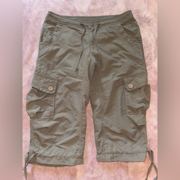The North Face Green Cargo Pants - Picture 2 of 7